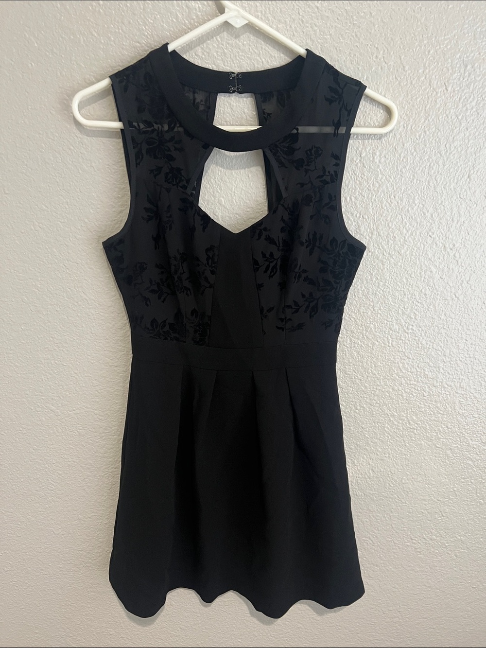 NWT BCBGeneration Sleeveless Mini Dress with Floral Burnout Originally $118